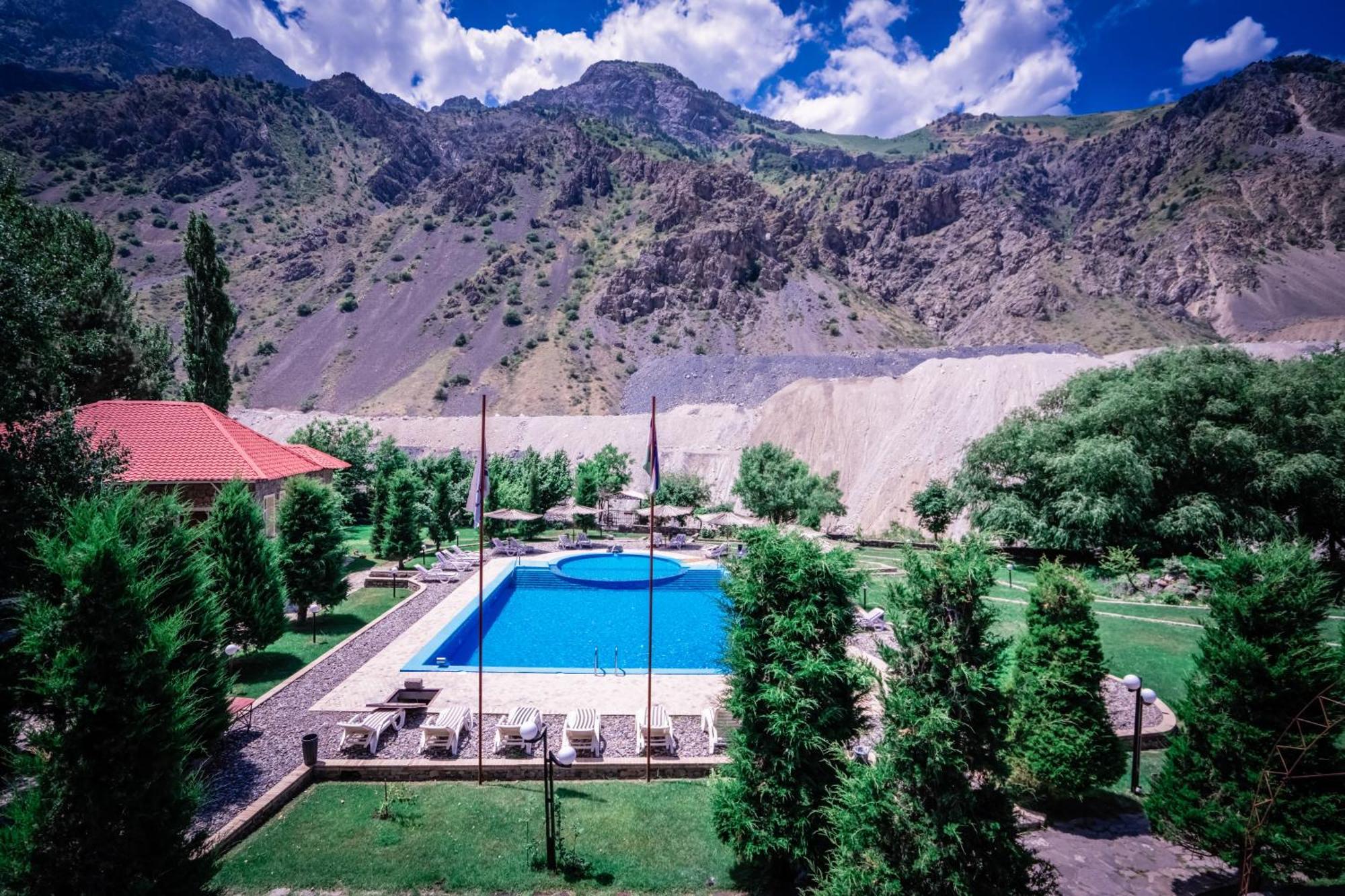 Burchmulla Chatcal Mountains Resort מראה חיצוני תמונה