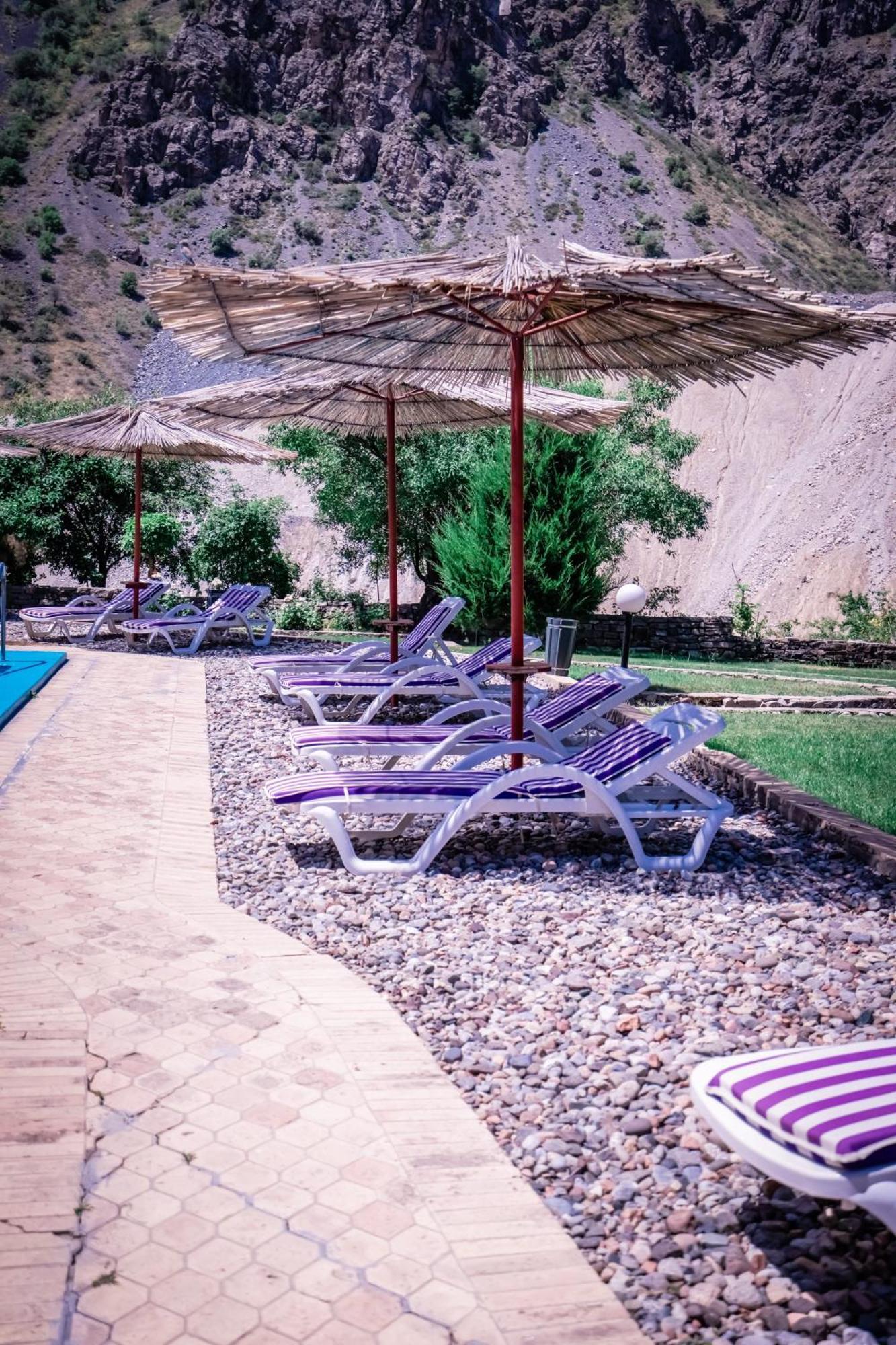 Burchmulla Chatcal Mountains Resort מראה חיצוני תמונה