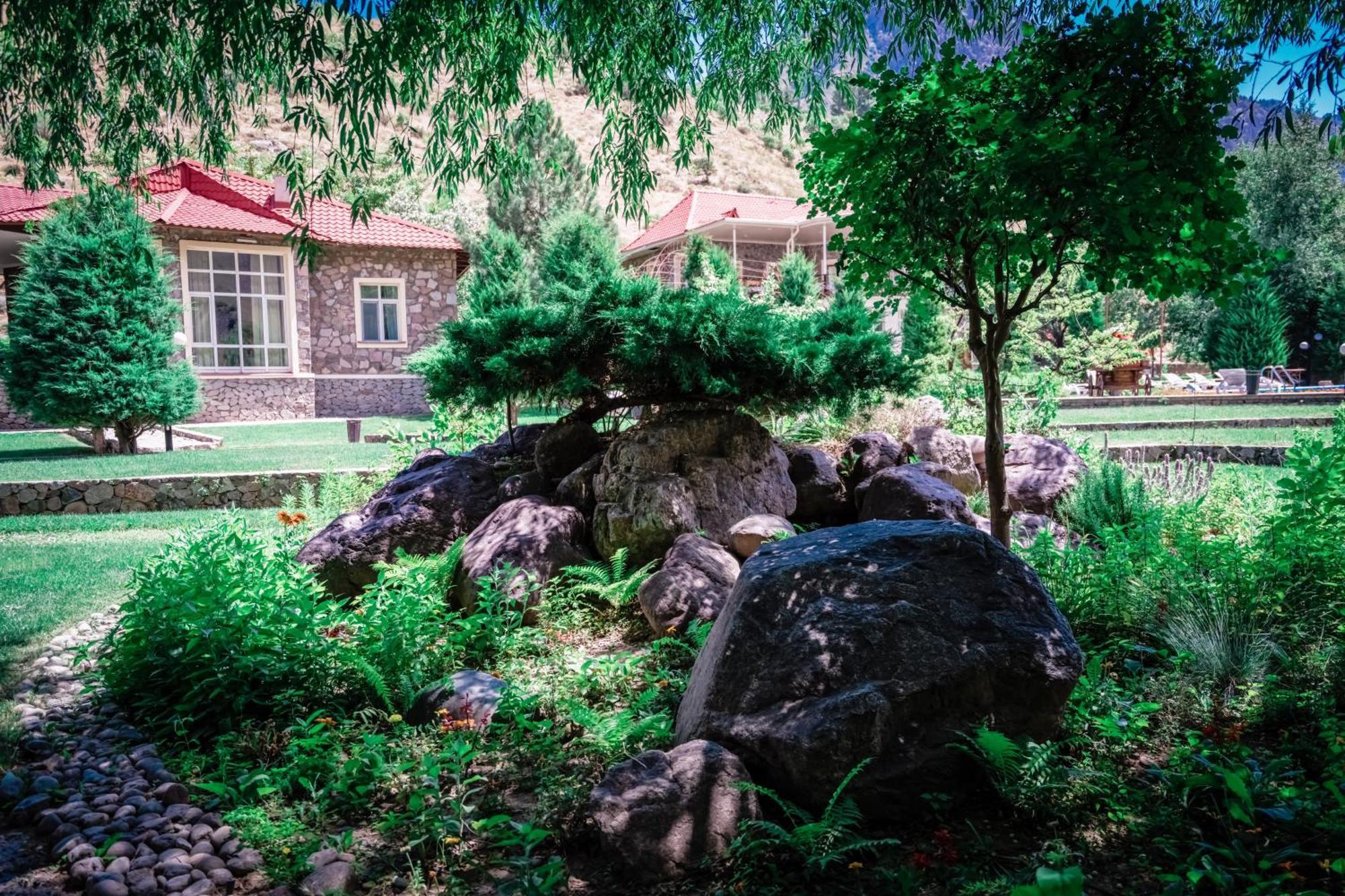 Burchmulla Chatcal Mountains Resort מראה חיצוני תמונה